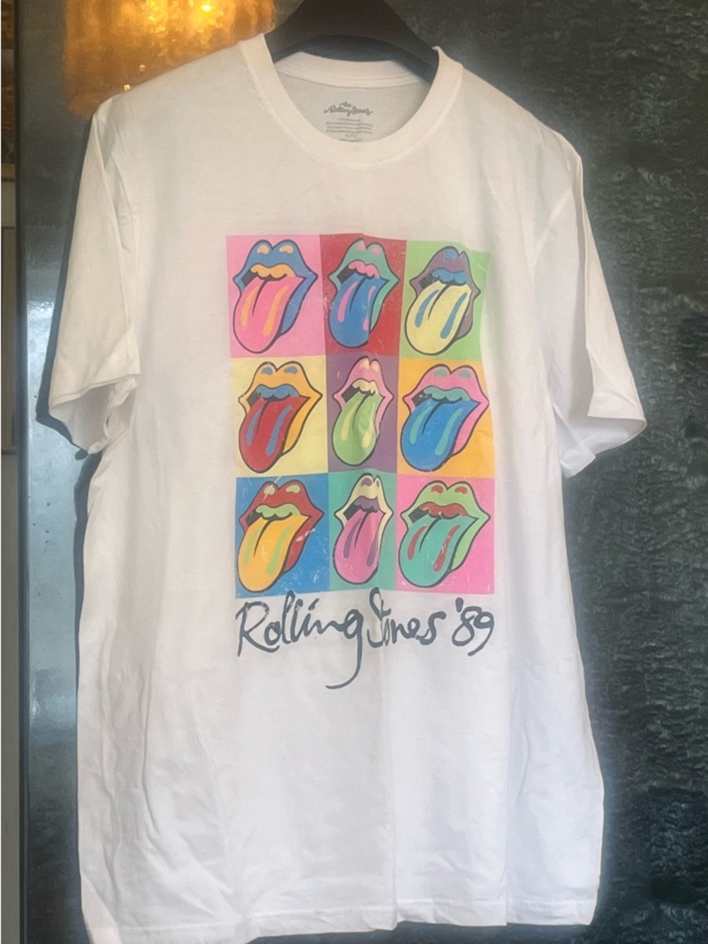 Rolling Stones '89 White Graphic Tee - Colorful Pop Art Tongues